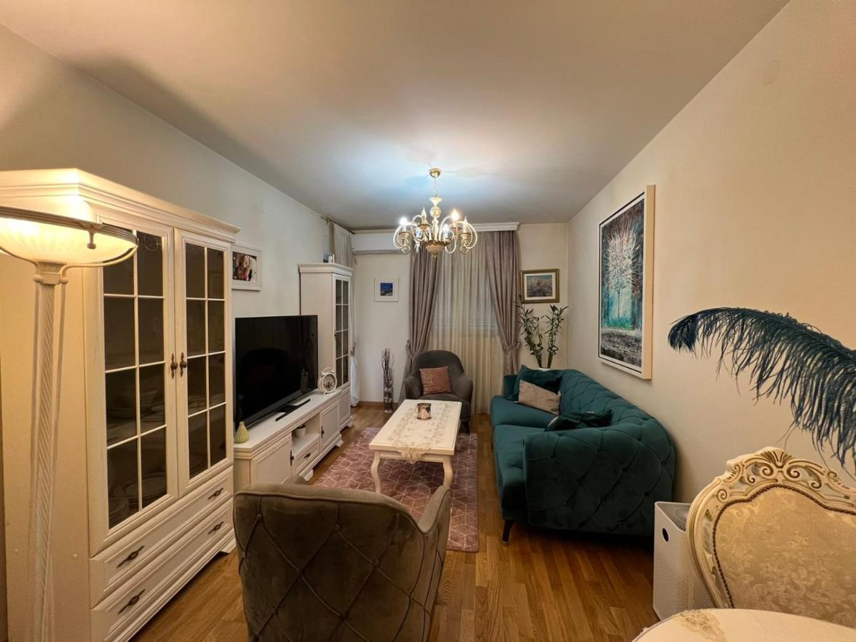 Oscar Apartment พอดโกริกา ภายนอก รูปภาพ